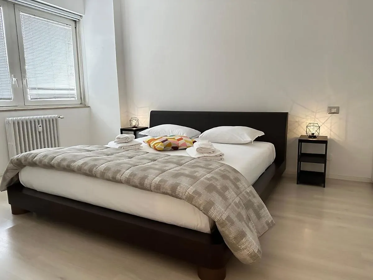 Feel - Casa Di Luce Apartment Bergamo Italy